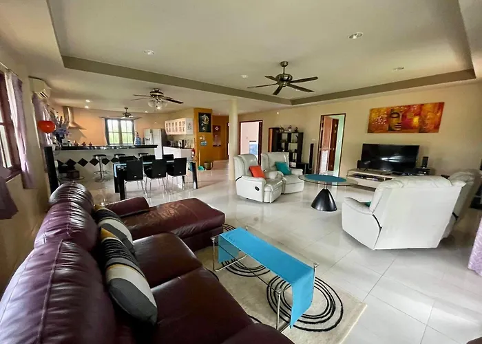 Coral Beach Pool Villa Khao Lak