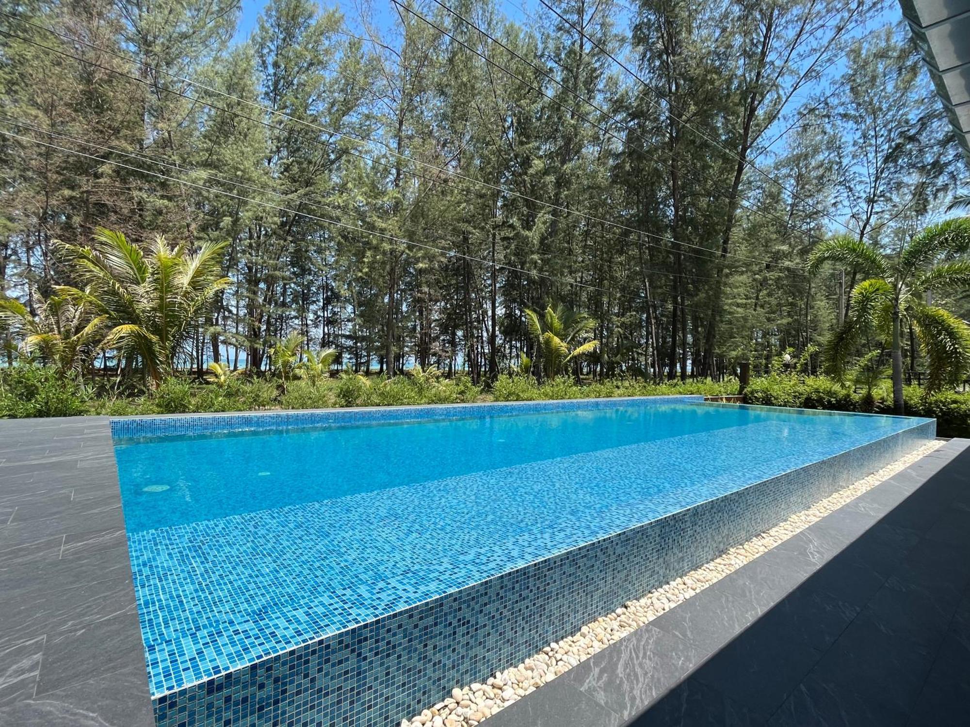 Rumah percutian Coral Pool *